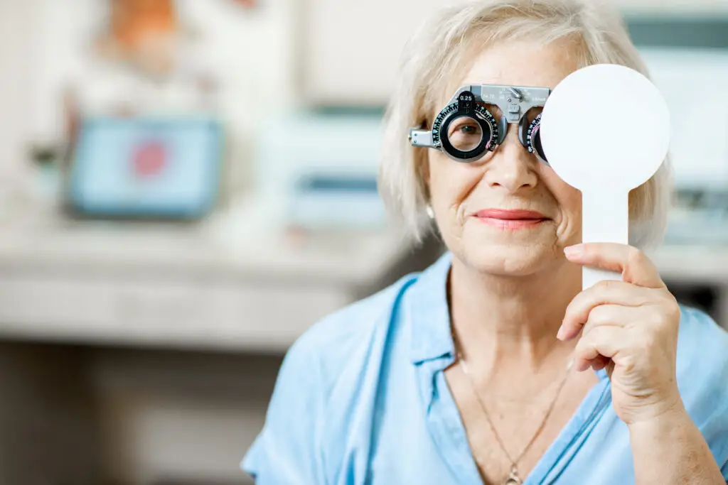 Navigating the Pre-operative Process for Cataract Surgery