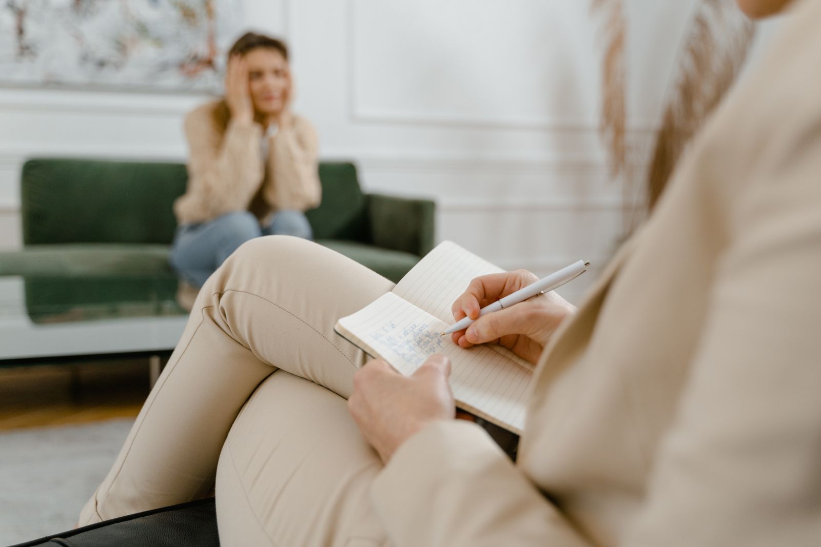 How Therapy Services Can Help You Cope With Life Changes