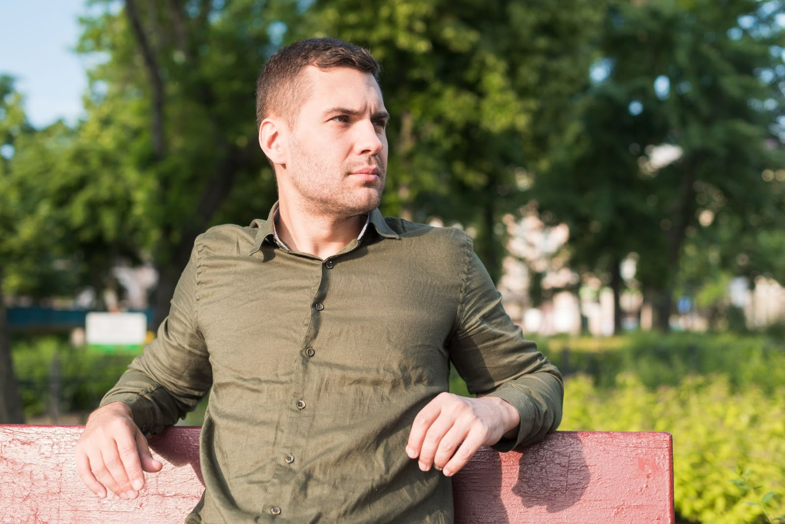Identifying Symptoms That Indicate You Need a Low Testosterone Specialist