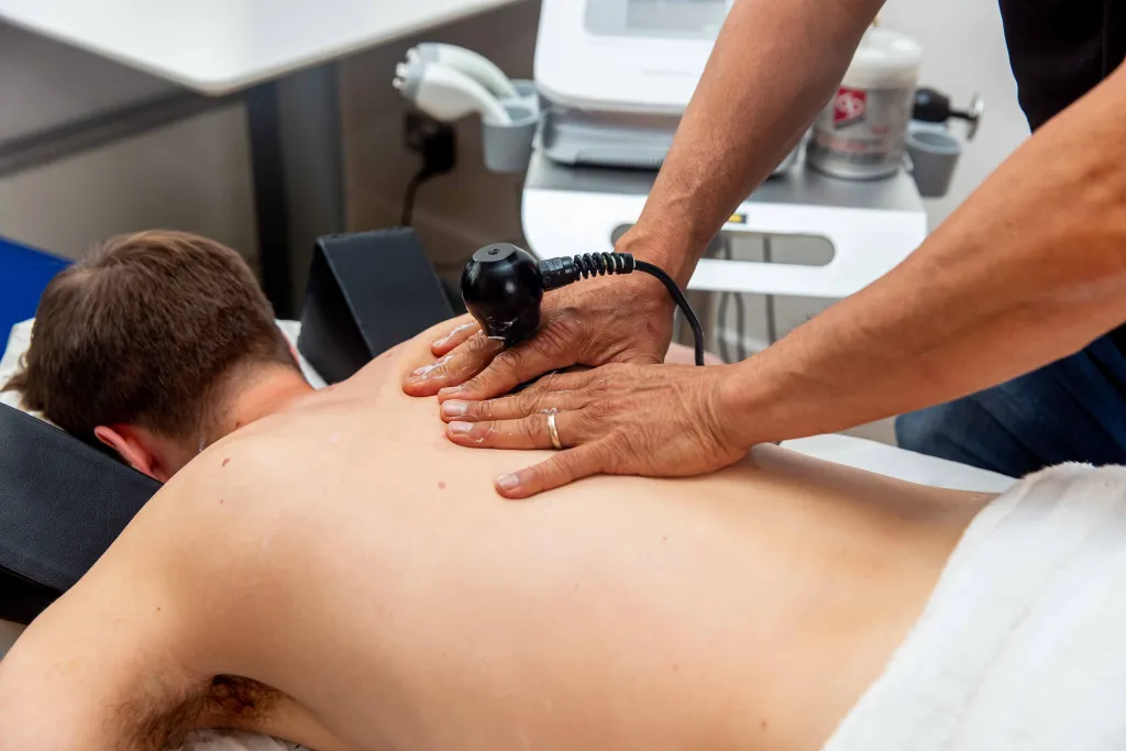 Tips for Working With a Neurologist for Pain Relief