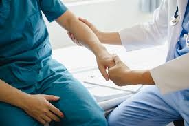 Understanding When To See an Orthopedic Doctor for Joint Pain