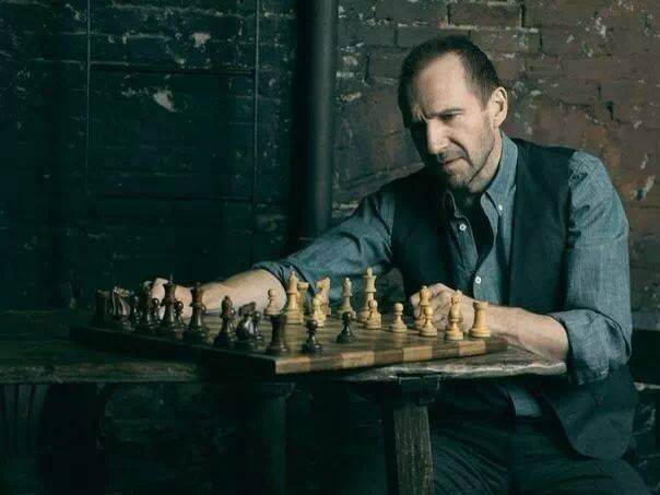 How to Practice Chess Alone Online and Improve Your Skills